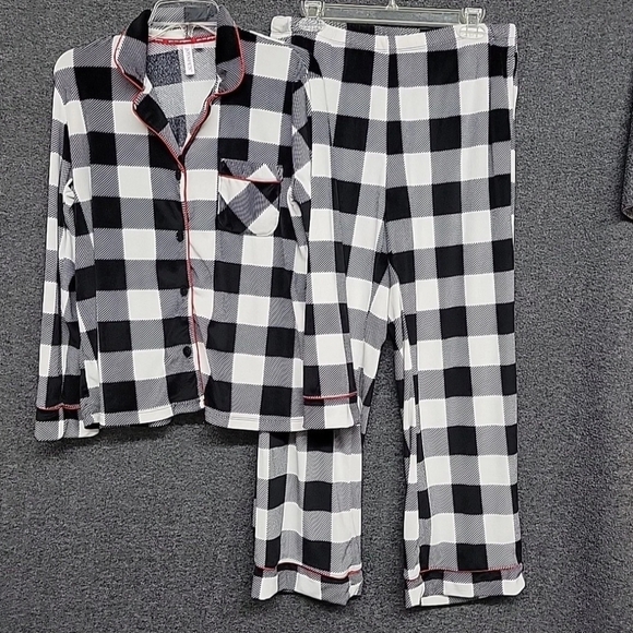 Joyspun Women's Velour Knit 2-Piece Pajama Set, Plaid Size M - Picture 1 of 16